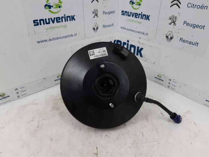 Usagé Servo frein Renault Twingo III (AH) 1.0 SCe 70 12V Prix € 89,99 Règlement à la marge proposé par Snuverink Autodemontage