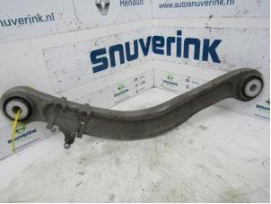 Used Rear torque rod, left Mercedes C (W205) C-180 1.6 16V Price € 20,00 Margin scheme offered by Snuverink Autodemontage