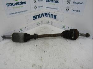 Used Front drive shaft, left Peugeot 106 II 1.4 XN,XR,XS,XT Price € 40,00 Margin scheme offered by Snuverink Autodemontage
