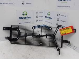 Used Support (miscellaneous) Citroen C4 Picasso (3D/3E) 1.2 12V PureTech 130 Price € 20,00 Margin scheme offered by Snuverink Autodemontage