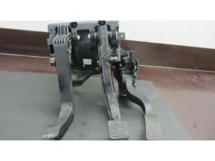Used Clutch pedal Citroen Jumper (U9) 2.2 HDi 120 Euro 4 Price € 181,50 Inclusive VAT offered by Snuverink Autodemontage