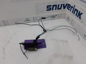 Used Heater resistor Fiat Ducato (230/231/232) 2.5 TDI Maxi Price € 54,45 Inclusive VAT offered by Snuverink Autodemontage