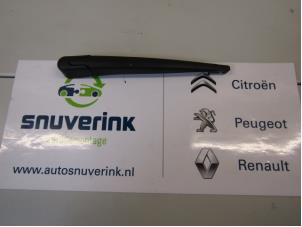 Gebrauchte Scheibenwischerarm hinten Citroen C4 Picasso (3D/3E) 1.2 12V PureTech 130 Preis € 35,00 Margenregelung angeboten von Snuverink Autodemontage