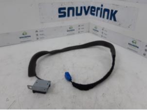 Used Antenna Peugeot 306 (7A/C/S) 1.8i 16V Price on request offered by Snuverink Autodemontage
