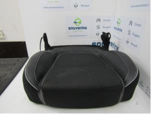Used Seat cushion, right Renault Megane IV Estate (RFBK) 1.5 Energy dCi 110 Price € 108,90 Inclusive VAT offered by Snuverink Autodemontage