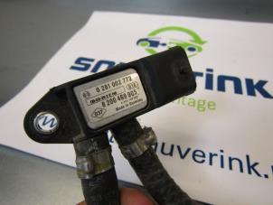 Używane Czujnik filtra czastek stalych Renault Trafic New (FL) 2.5 dCi 16V 115 FAP Cena € 32,67 Z VAT oferowane przez Snuverink Autodemontage