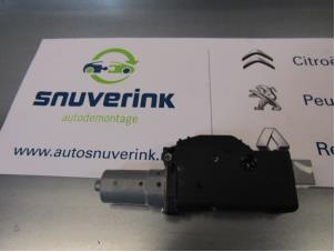 Used Sunroof motor Renault Scénic IV (RFAJ) 1.2 TCE 130 16V Price on request offered by Snuverink Autodemontage