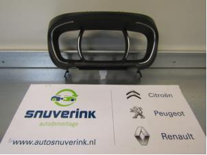 Used Dashboard part Renault Scénic IV (RFAJ) 1.2 TCE 130 16V Price on request offered by Snuverink Autodemontage