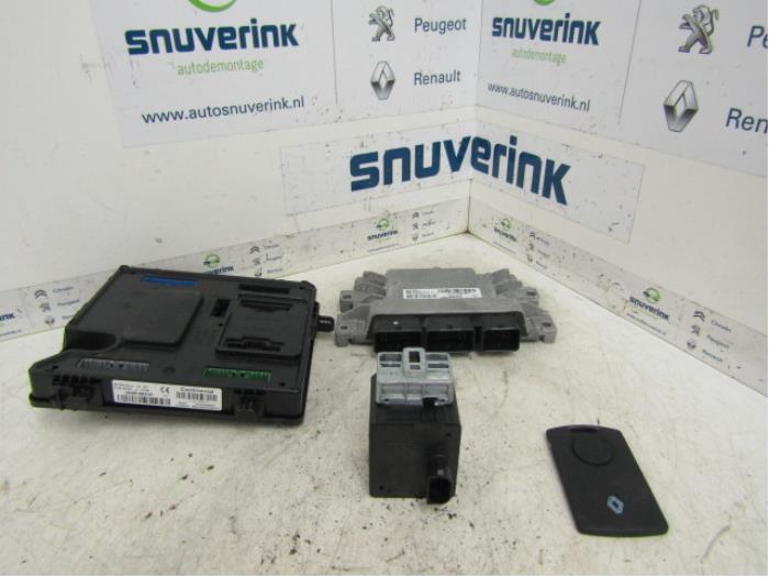 Used Engine management computer Renault Zoé (AG) 46kW Price € 181,48 Inclusive VAT offered by Snuverink Autodemontage