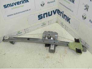 Used Window mechanism 4-door, front left Renault Clio IV (5R) 0.9 Energy TCE 90 12V Price € 30,00 Margin scheme offered by Snuverink Autodemontage