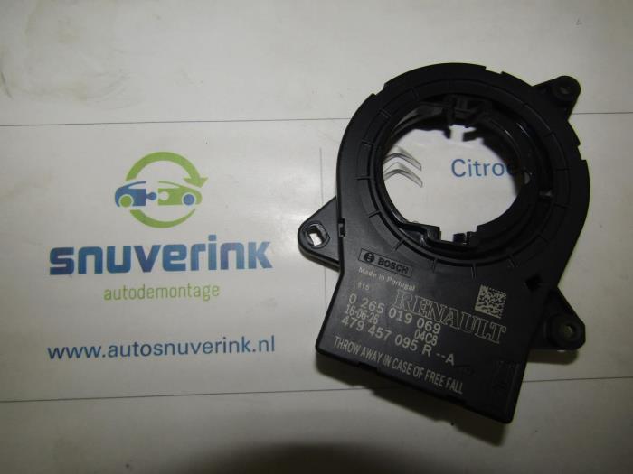 Steering angle sensor from a Renault Clio IV (5R) 0.9 Energy TCE 90 12V 2016