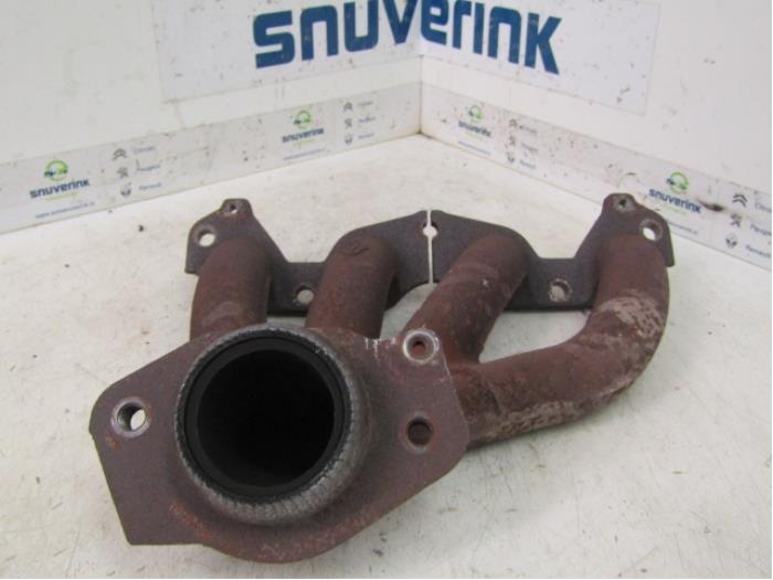 Gebrauchte Abgaskrümmer Renault Clio III (BR/CR) 1.2 16V 75 Preis € 34,99 Margenregelung angeboten von Snuverink Autodemontage