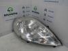 Headlight, right from a Renault Trafic New (FL), 2001 / 2014 2.0 dCi 16V 90, Delivery, Diesel, 1.995cc, 66kW (90pk), FWD, M9R780, 2006-08 / 2014-06, FL 2009
