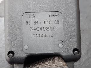 Usados Lengüeta de cinturón de seguridad derecha detrás Citroen DS3 (SA) 1.6 e-HDi Precio de solicitud ofrecido por Snuverink Autodemontage
