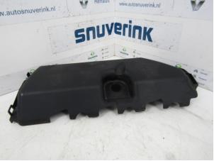 Used Engine protection panel Renault Trafic New (FL) 2.5 dCi 16V 115 FAP Price on request offered by Snuverink Autodemontage