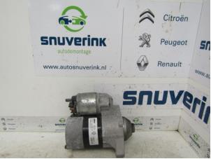 Usagé Démarreur Renault Twingo II (CN) 1.2 16V Prix € 30,00 Règlement à la marge proposé par Snuverink Autodemontage