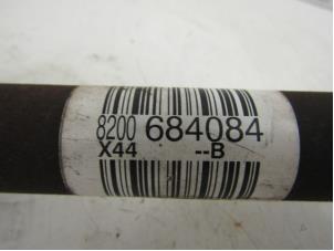 Used Front drive shaft, right Renault Twingo II (CN) 1.2 Price € 55,00 Margin scheme offered by Snuverink Autodemontage