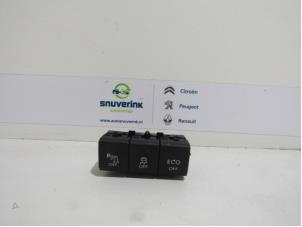 Used PDC switch Citroen DS5 (KD/KF) 2.0 165 HYbrid4 16V Price € 42,35 Inclusive VAT offered by Snuverink Autodemontage