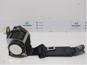 Used Rear seatbelt, left Citroen DS5 (KD/KF) 2.0 165 HYbrid4 16V Price € 66,55 Inclusive VAT offered by Snuverink Autodemontage