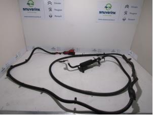 Used Cable high-voltage Citroen DS5 (KD/KF) 2.0 165 HYbrid4 16V Price on request offered by Snuverink Autodemontage
