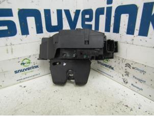 Used Tailgate lock mechanism Citroen C4 Cactus (0B/0P) 1.2 PureTech 110 12V Price € 24,00 Margin scheme offered by Snuverink Autodemontage