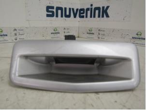 Used Tailgate switch Renault Megane II (LM) 1.6 16V Price € 25,00 Margin scheme offered by Snuverink Autodemontage
