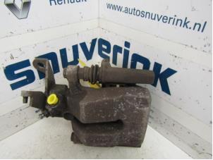 Used Rear brake calliper, right Renault Megane III Grandtour (KZ) 1.4 16V TCe 130 Price € 40,00 Margin scheme offered by Snuverink Autodemontage