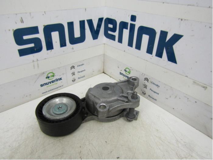 Usados Rodillo tensor correa múltiple Peugeot 2008 (CU) 1.6 HDiF 16V Precio € 36,00 Norma de margen ofrecido por Snuverink Autodemontage