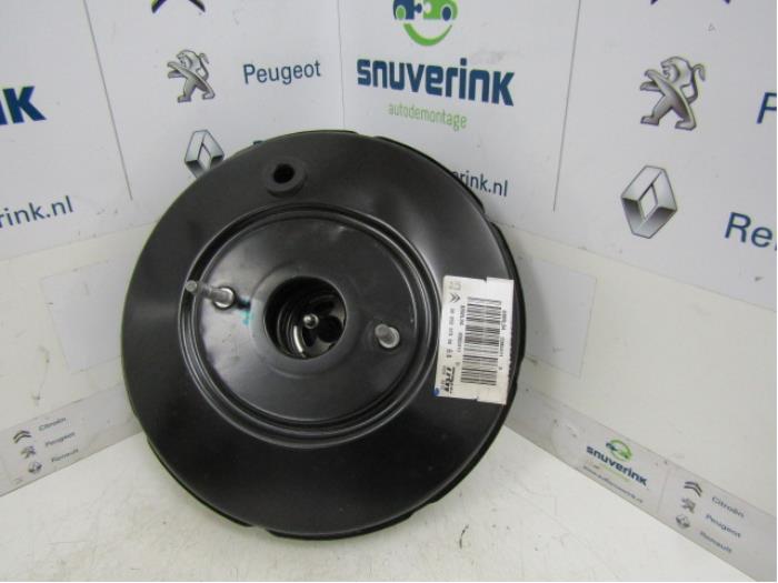 Usagé Servo frein Peugeot 2008 (CU) 1.6 HDiF 16V Prix € 44,99 Règlement à la marge proposé par Snuverink Autodemontage