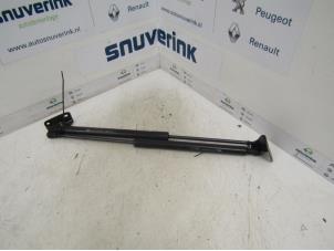 Used Set of tailgate gas struts Peugeot 208 I (CA/CC/CK/CL) 1.6 Vti 16V Price on request offered by Snuverink Autodemontage