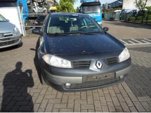 Used Front bumper Renault Megane II Grandtour (KM) 1.5 dCi 100 Price € 100,00 Margin scheme offered by Snuverink Autodemontage