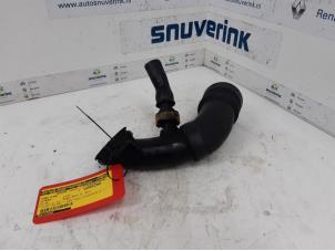Used Air intake hose Citroen C4 Berline (NC) 1.6 e-HDI Price € 25,00 Margin scheme offered by Snuverink Autodemontage