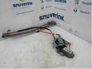 Used Window mechanism 2-door, front right Citroen Saxo 1.4i VTR,VTS Price € 30,00 Margin scheme offered by Snuverink Autodemontage