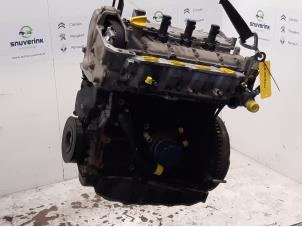 Used Motor Renault Scénic II (JM) 2.0 16V Price € 450,00 Margin scheme offered by Snuverink Autodemontage