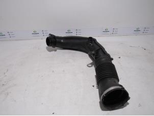 Used Air intake hose Fiat Scudo (270) 2.0 D Multijet Price € 30,25 Inclusive VAT offered by Snuverink Autodemontage