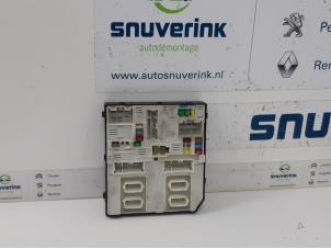 Used Fuse box Renault Megane III Grandtour (KZ) 1.5 dCi 110 Price € 55,00 Margin scheme offered by Snuverink Autodemontage