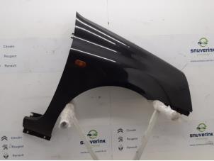 Used Front wing, right Renault Clio II Societe (SB) 1.5 dCi 65 Price € 55,00 Margin scheme offered by Snuverink Autodemontage