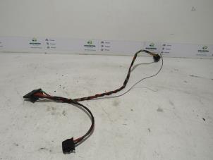 Used Heater resistor plug Peugeot 208 I (CA/CC/CK/CL) 1.2 12V e-THP PureTech 110 Price € 25,00 Margin scheme offered by Snuverink Autodemontage