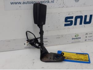 Used Rear seatbelt buckle, left Peugeot 3008 I (0U/HU) 1.6 VTI 16V Price € 25,00 Margin scheme offered by Snuverink Autodemontage