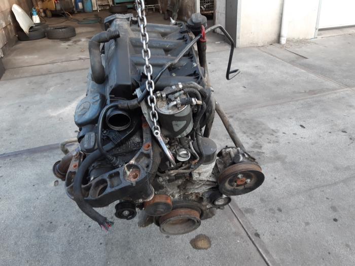 Engine Mercedes Vito 2.2 CDI 110 16V - 61198050781160 611980