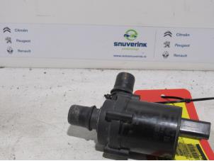 Used Water pump Citroen DS5 (KD/KF) 2.0 165 HYbrid4 16V Price € 60,50 Inclusive VAT offered by Snuverink Autodemontage