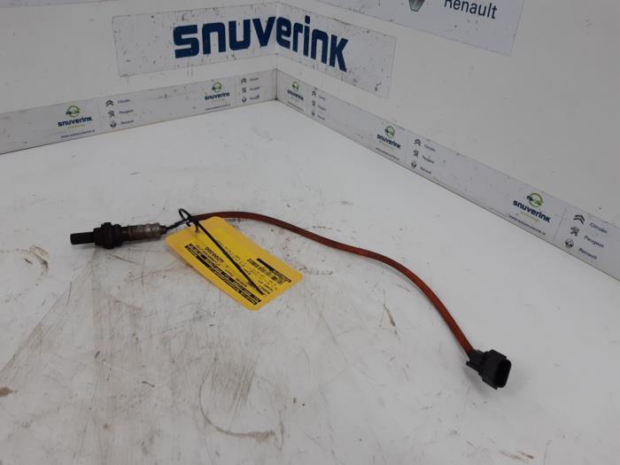 Usados Sonda Lambda Renault Twingo II (CN) 1.2 16V Precio € 10,33 Norma de margen ofrecido por Snuverink Autodemontage