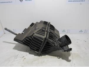 Usados Cuerpo de filtro de aire Citroen DS5 (KD/KF) 2.0 165 HYbrid4 16V Precio de solicitud ofrecido por Snuverink Autodemontage