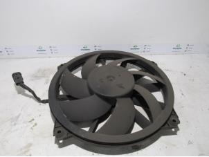 Used Fan motor Citroen DS5 (KD/KF) 2.0 165 HYbrid4 16V Price € 60,50 Inclusive VAT offered by Snuverink Autodemontage