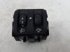Renault Clio IV (5R) 0.9 Energy TCE 90 12V AIH headlight switch