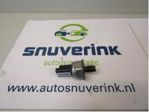 Usados Sensor de presión de combustible Citroen Jumpy (G9) 2.0 HDiF 16V 125 Precio € 42,35 IVA incluido ofrecido por Snuverink Autodemontage