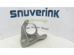 Used Support (miscellaneous) Renault Scénic III (JZ) 1.6 16V Price € 45,00 Margin scheme offered by Snuverink Autodemontage