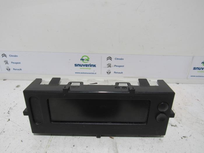 Begagnade Innerdisplay Renault Kangoo Express (FW) 1.5 dCi 70 Pris € 36,29 Inklusive moms erbjuds av Snuverink Autodemontage