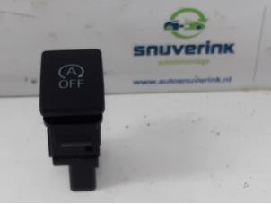 Used Start/stop switch Peugeot 108 1.0 12V Price on request offered by Snuverink Autodemontage