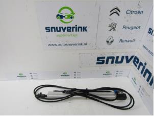 Used Convertible roof hydraulic line Peugeot 308 CC (4B) 1.6 16V THP 150 Price € 80,00 Margin scheme offered by Snuverink Autodemontage